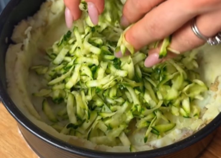 Zucchine a julienne