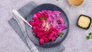 gnocchi di barbabietola