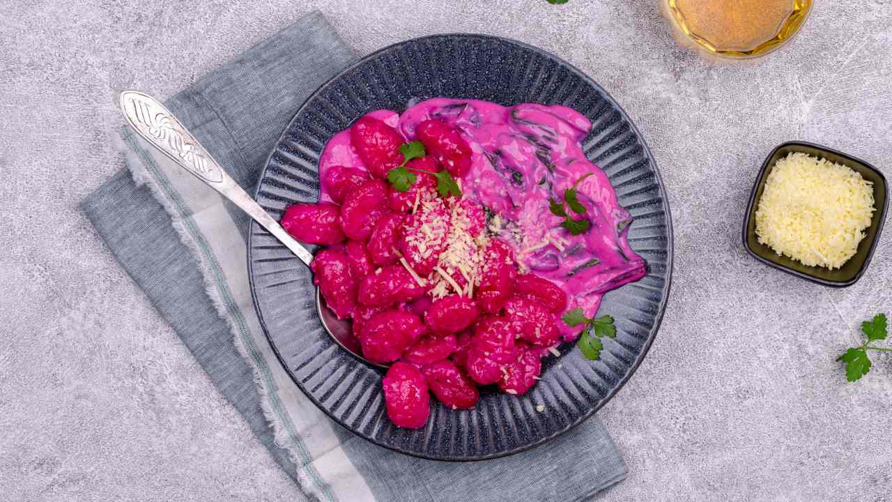 gnocchi di barbabietola
