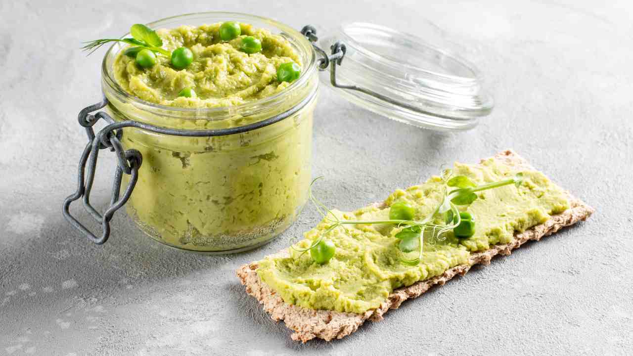 hummus piselli