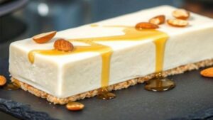 semifreddo croccante alle mandorle