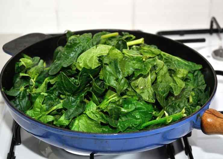 spanakopita torta salata spinaci
