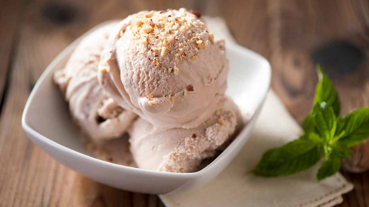 gelato nocciola